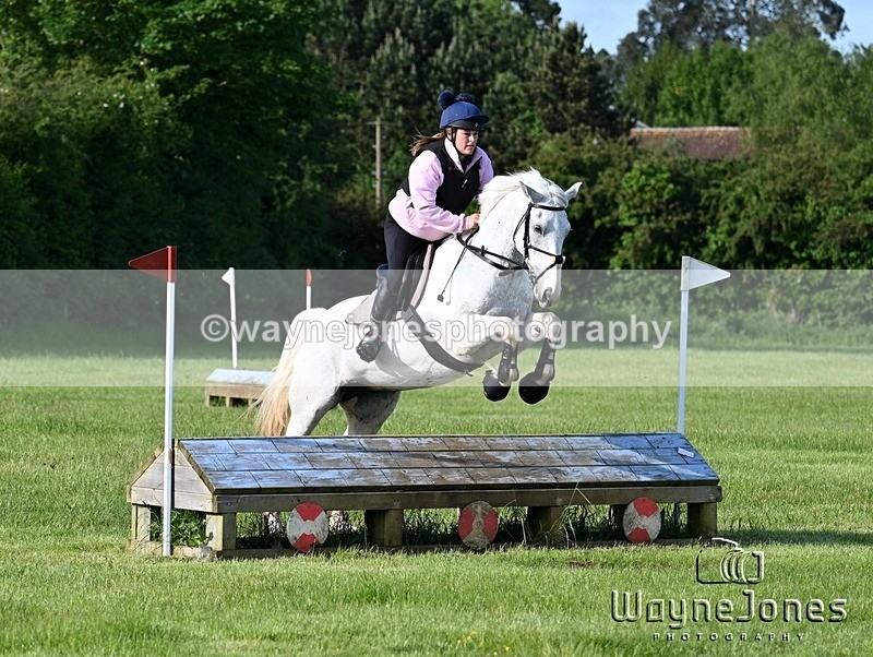 WJ7_1043 - Kellie Gemma Ashleigh - Chiltern XC 27-05-24