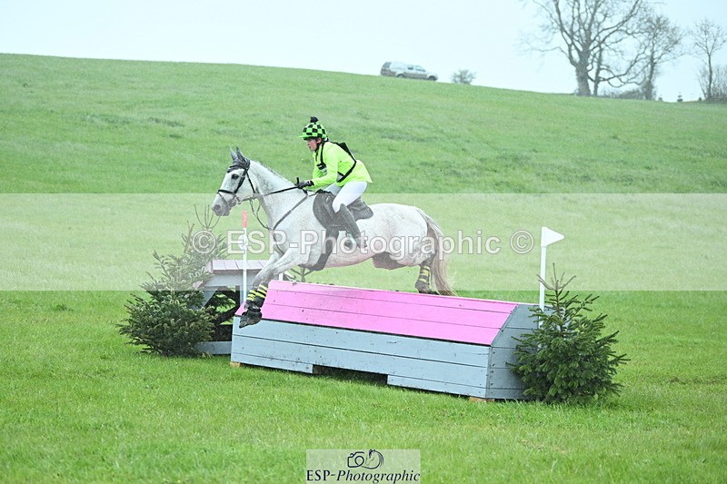 250418-121410-02679 - 071-Caitlyn.Faull-PENNINEVIEW.SUMMER