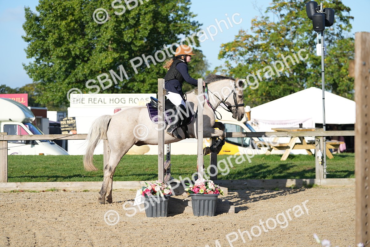 SBM_14270 - J57 - Clear Round 60cm