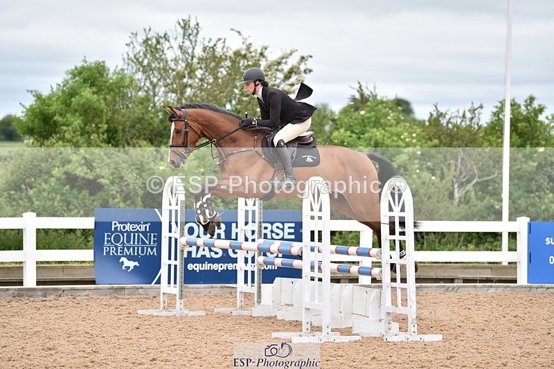 230531A-100406-00018 - Cls 1 British Novice & 90cm Open