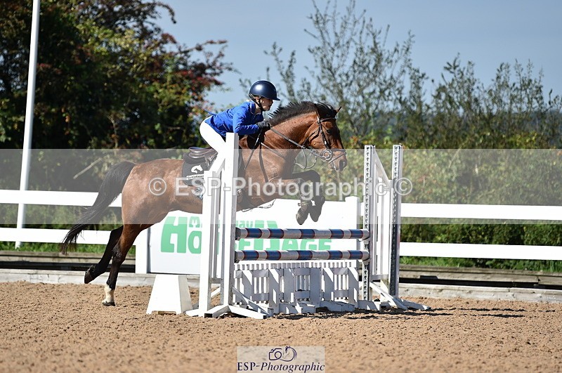 230903A-110656-04106 - Cls 18 Pony Brit Novice & 80cm Open