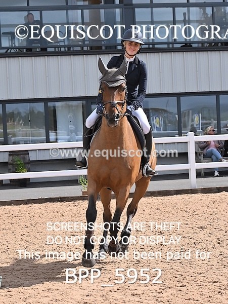 BPP_5952 - CLASS 10 THURS Nupafeeds Senior Dicovery/1m open