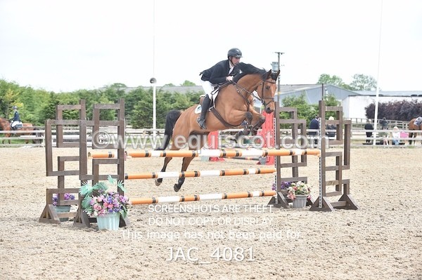 JAC_4081 - CLASS 4 - SAT -Senior Newcomers/ 1.10m Open