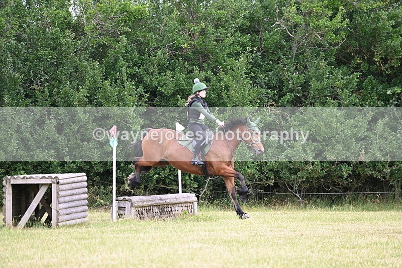 WJ6_6487 - 60cm XC Time 10:17 to 10:49