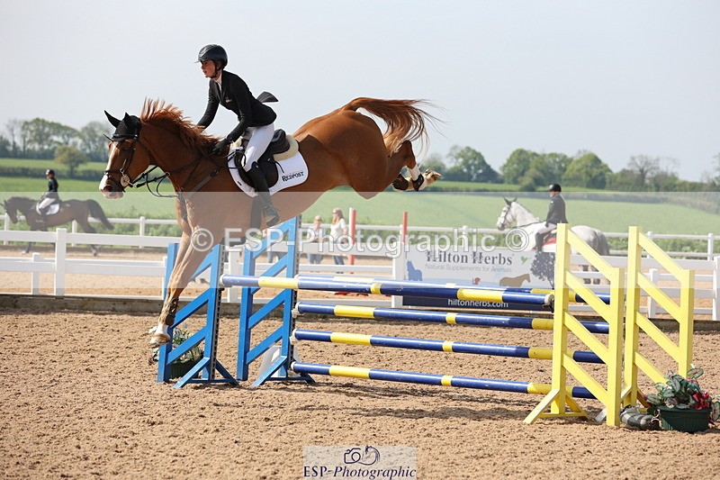 240510A-101011-05605 - Cls 14 Discovery and 1m Open