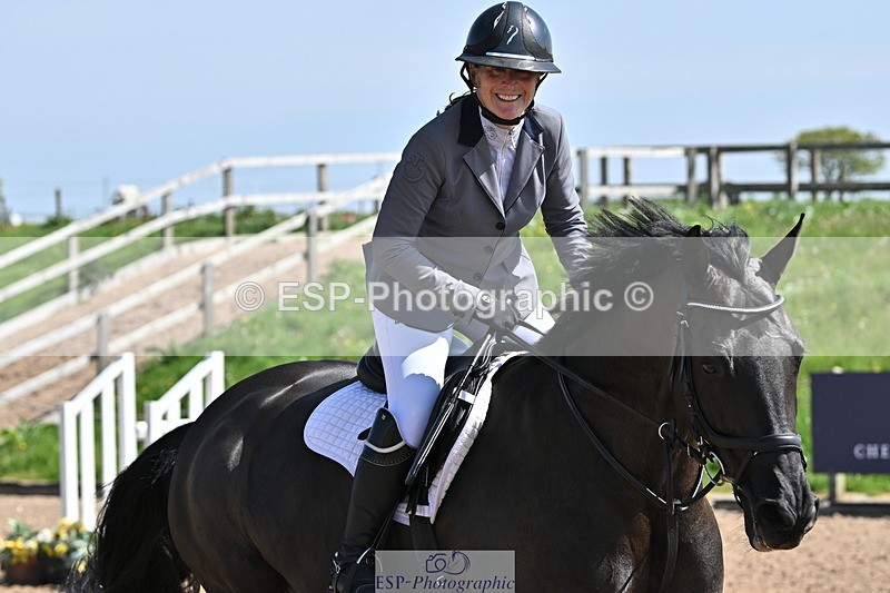 240509A-111855-01110 - Cls 9 Snr 1.20m Open