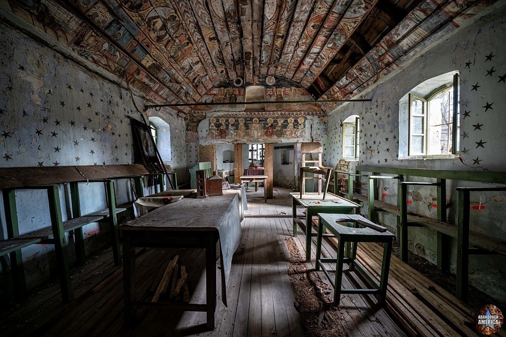 Gherdeal's abandoned Orthodox church