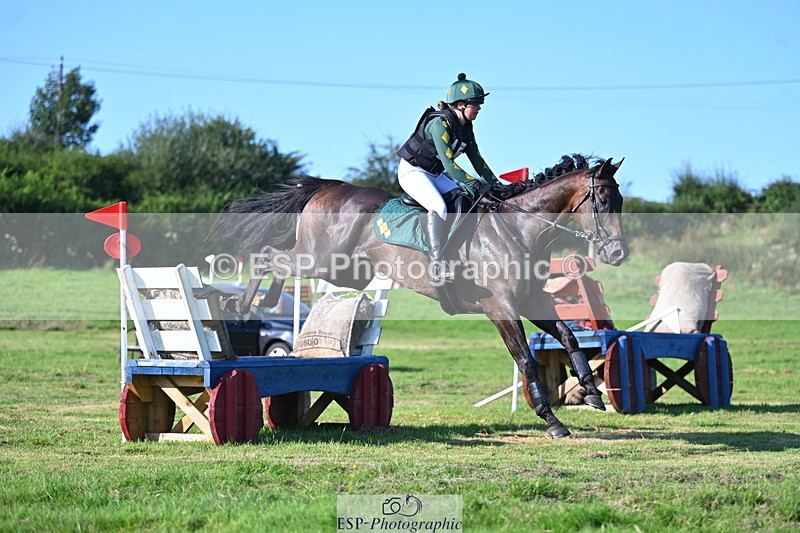 240811A-175217-07735 - 472-