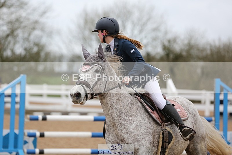 240211A-105549-02277 - Cls 4 Pony Discovery & 90cm Open