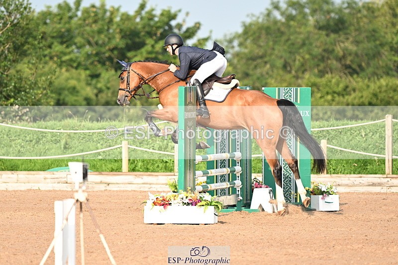 240801A-084719-00853 - Cls 1 British Novice and 90cm Open