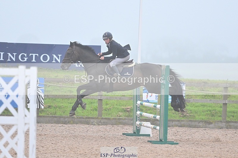 240813-192930-00941 - Classes 7 A&B 90cm