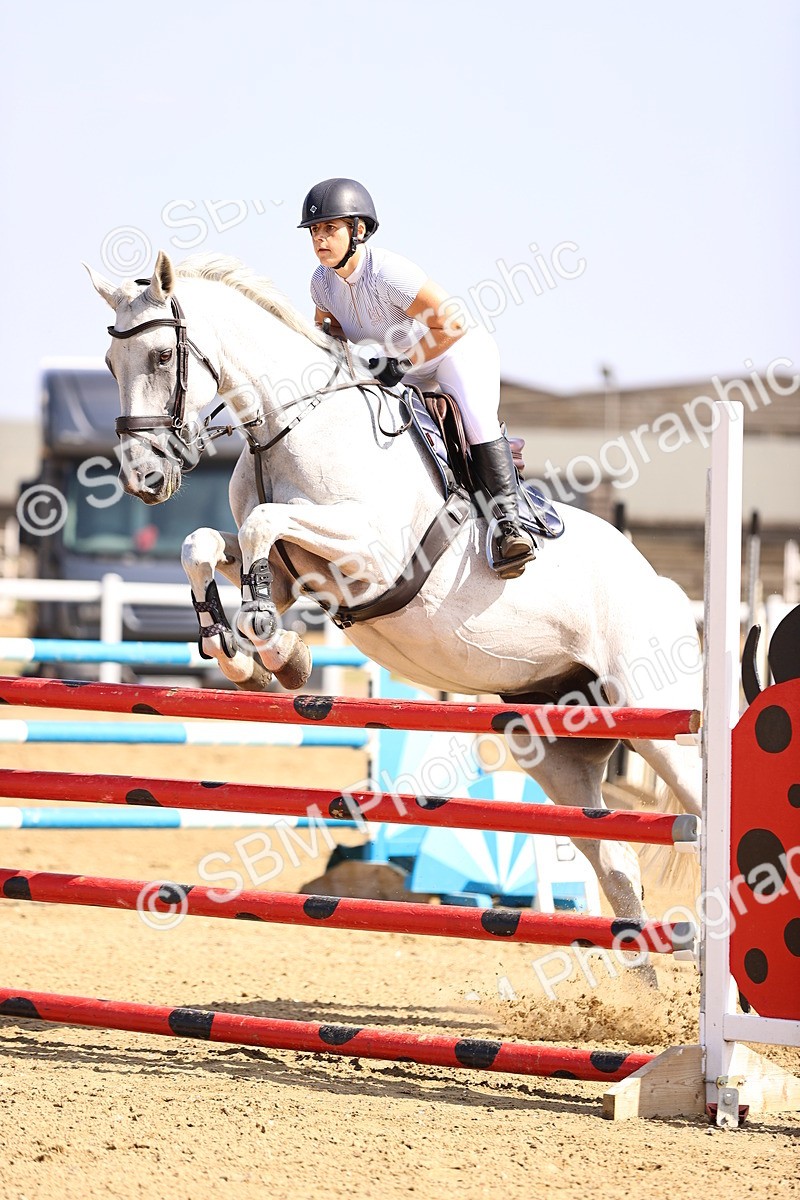 SBM_006973 - Class 13 - Senior Newcomers - 1.10m