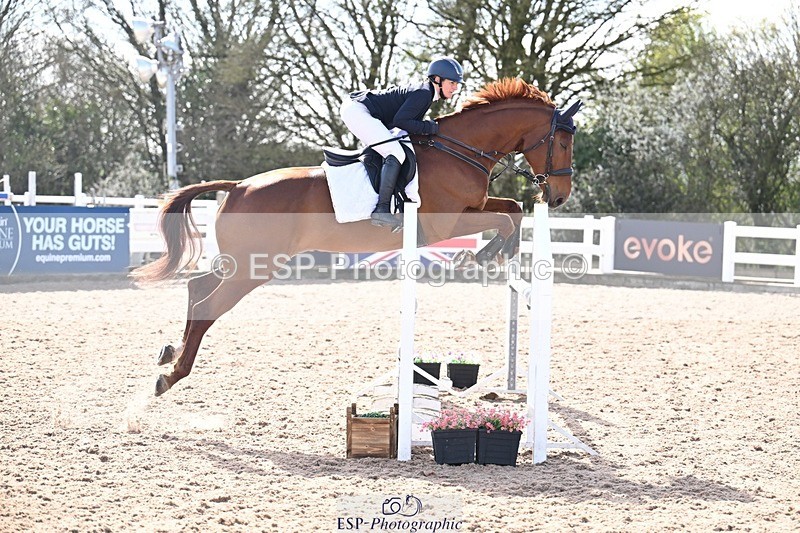 260328-140940-04002 - Cls 24 1.05m Amateur Quali