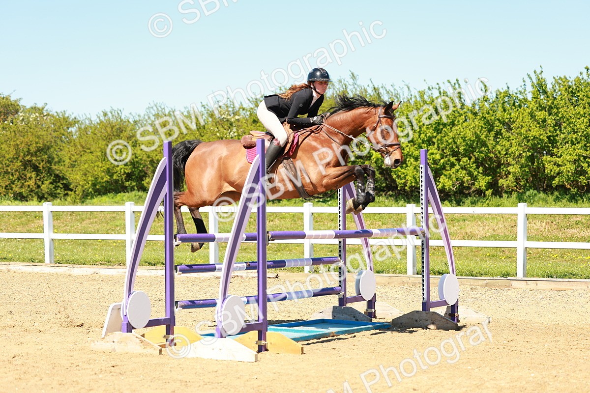 SBM_001366 - Class 4 - Senior Newcomers 1.10m