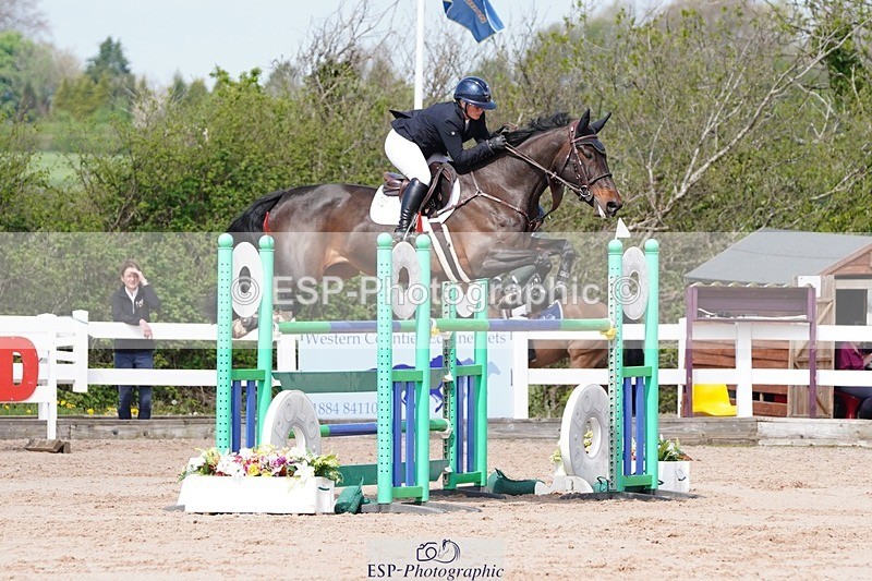 250427-112000-16186 - Cls 4 - 2 Star Small Tour