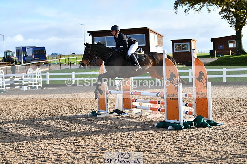 231110A-100011-00005 - Cls 1 Clear Round