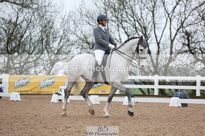 240217A-114516-01852 - 133-Katharine.Lewis-SLS.Maurits