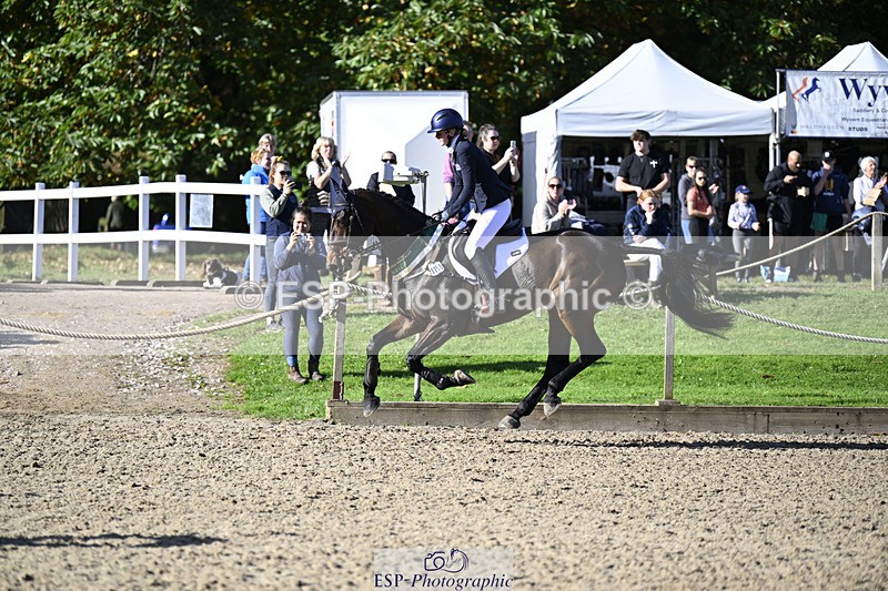 241026-122317-12905 - Presentations CCI 2 Star Long