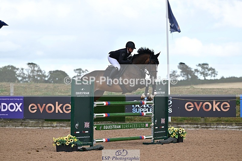 260730-151529-02238 - Cls 4 Chard 7yr old Championships