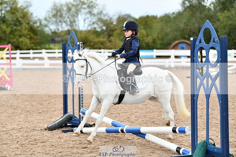 241013B-094631-00263 - Cls 1 Clear Round