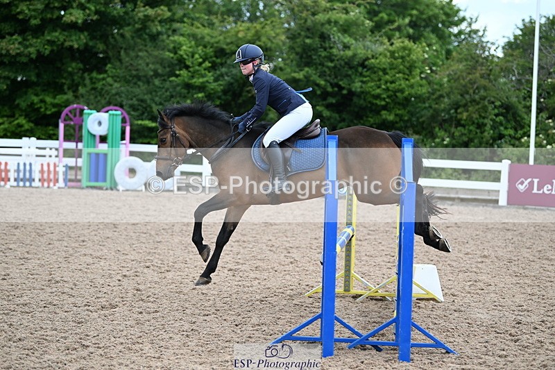 240611A-164725-00292 - 70cm