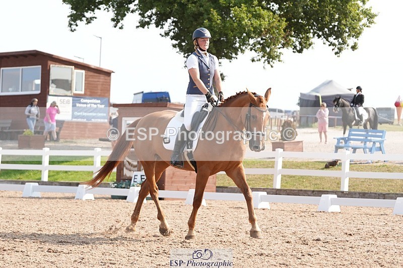 250817-101401-08306 - 051-Alana.ShaplandForever.Autumn.DS