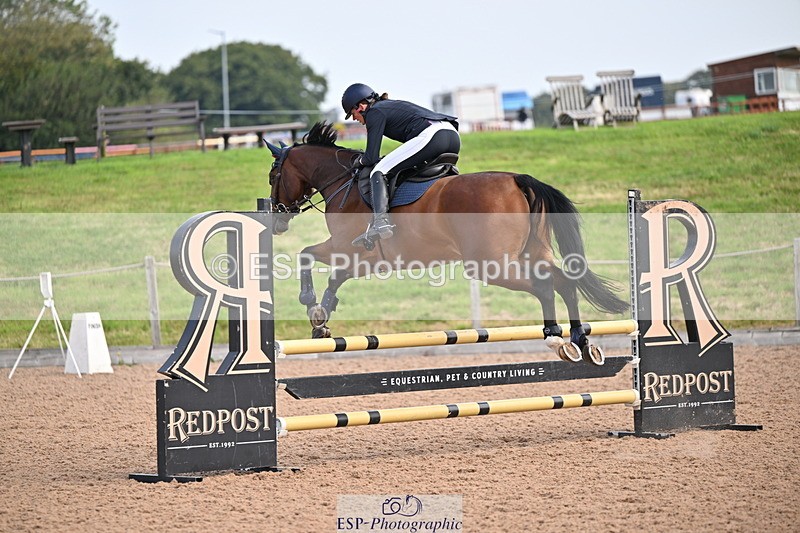 240828A-100320-00011 - Cls 1 Snr British Novice and 90cm Open