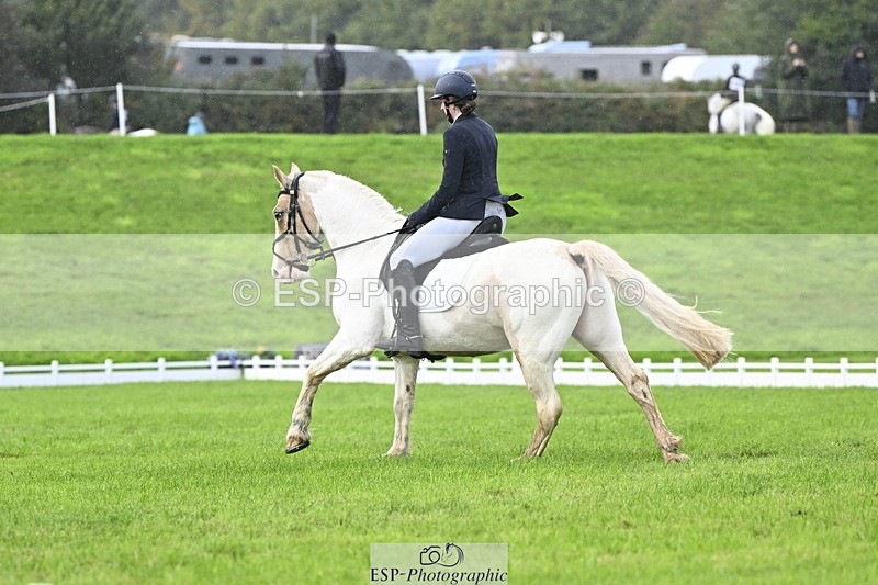 251023A-134058-04132 - D-324-Clare.Pascoe