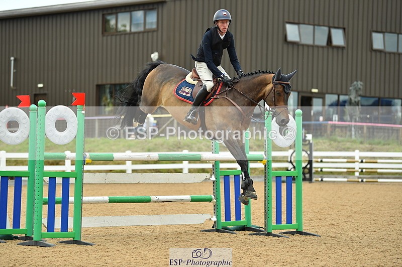 230720A-151016-03448 - Cls 17, 1 Star Silver 1.20m