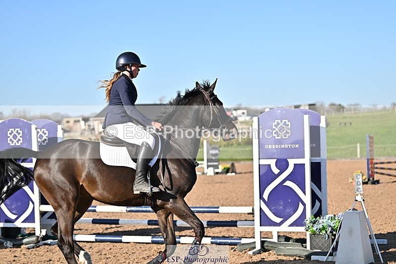 250401-171857-00354 - 70cm classes