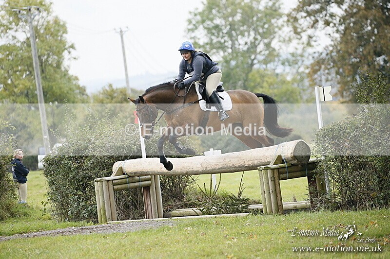 WWHT 181020 WWHT 181020 1747 - WWEC Open (1.00m)  18/10/20