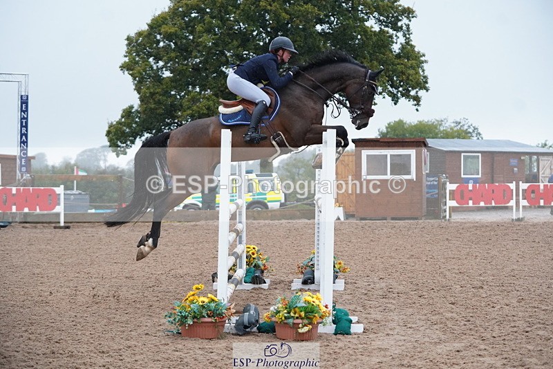 241006A-142410-07896 - Cls 21 Snr Fox & 1.20 Open