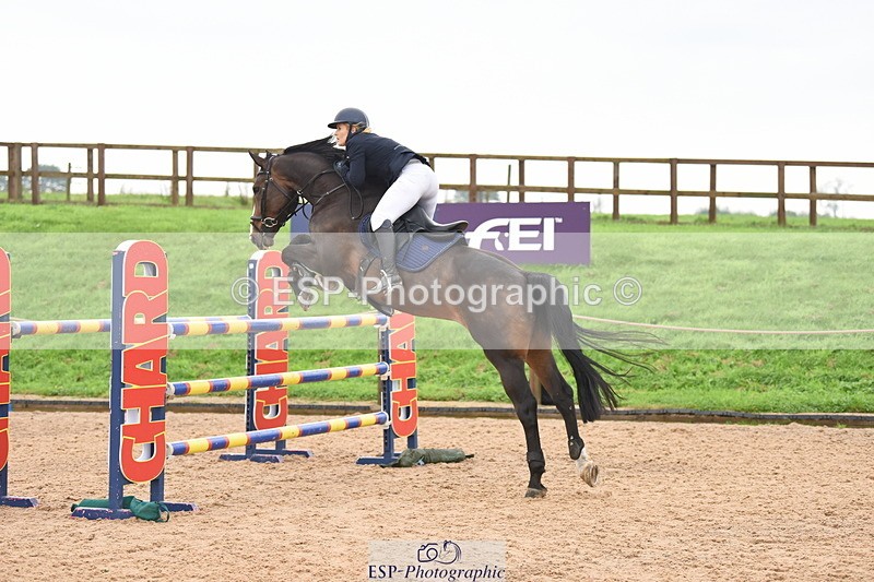 230916A-105522-03946 - Cls 14 Snr Foxhunter