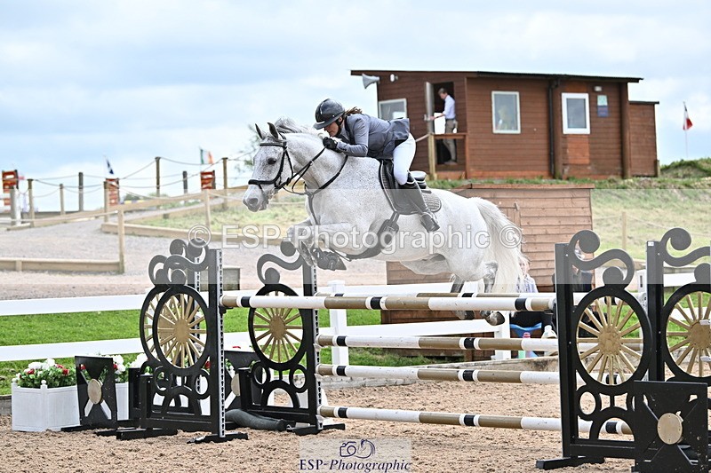 240523A-130623-01897 - Cls 4 Snr 1.20m Open