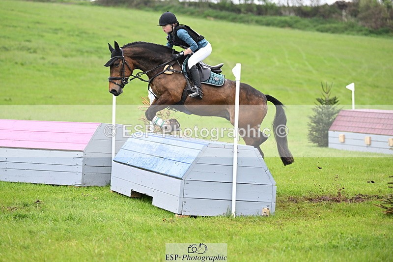 250419-120201-10319 - 517-Jessica.Meyer-LACKAGHMORE.VANDANGO