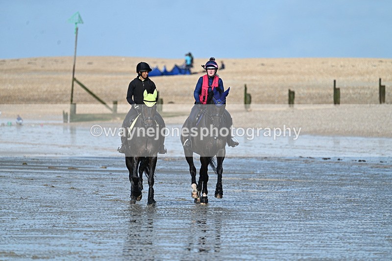 WJ7_4299 - Leigh Kelly & Jade Bennett 25-08-24
