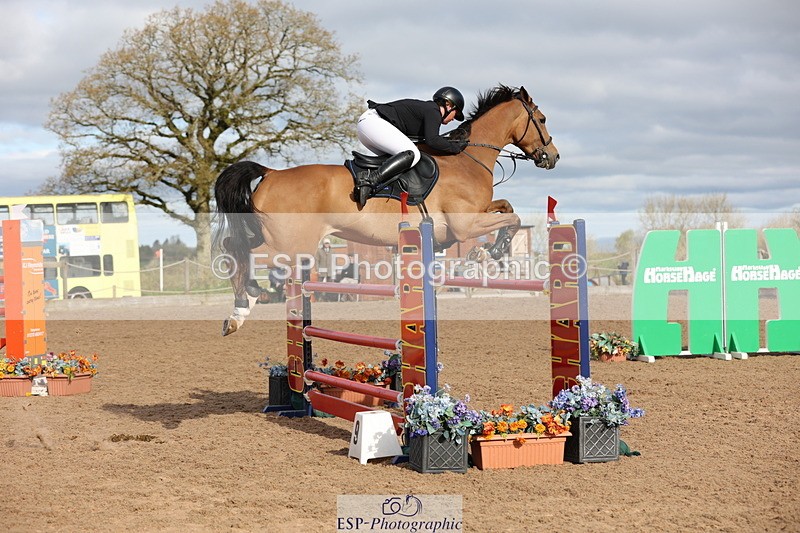 240419A-091219-05413 - Cls 22, 1 Star Gold Tour 1.30m