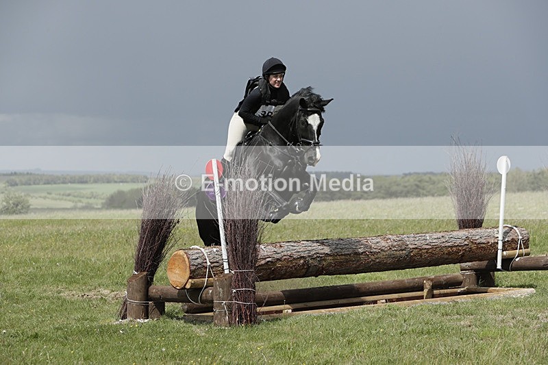 BVHT 140517  NXC -221 - Class 2 XC Novice 14/05/17