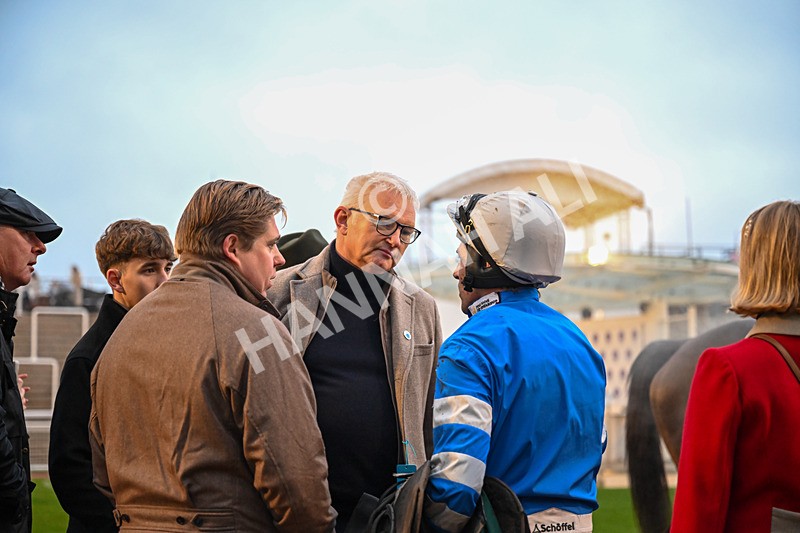 151125-Race 7-Divine Diva-4883 - Race 7