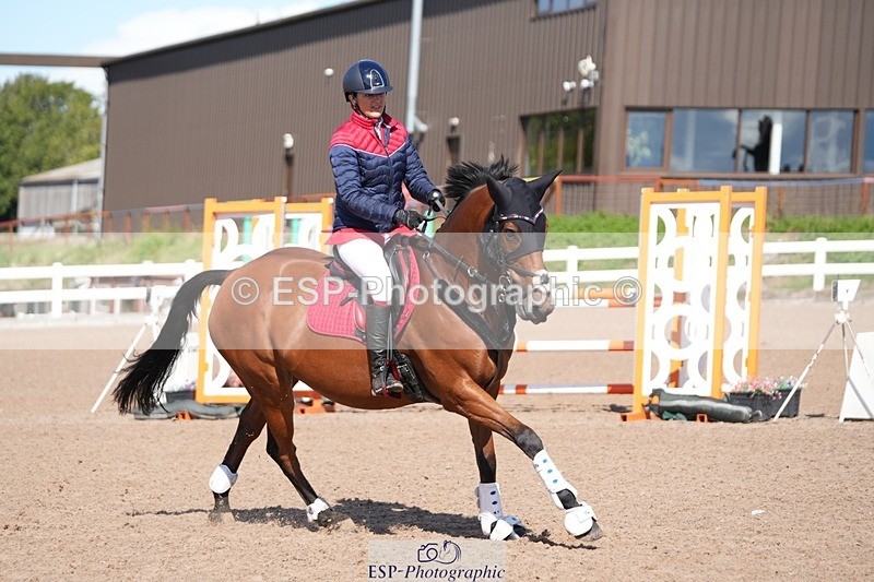 250912-140713-04873 - Cls 25 1.05m Amateur Quali