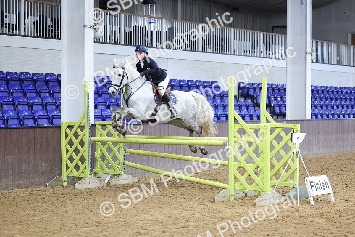 SBM_002005 - Class 4 - Blue Chip Pony Newcomers - 1.00m