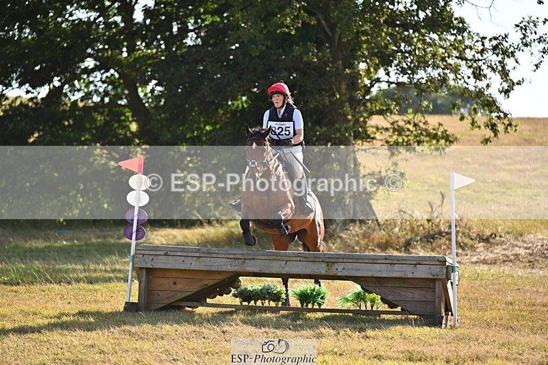 250803A-181733-18272 - R-825-Helen.Buckland-LIVERMORES.MIDNIGHT.DIAMOND