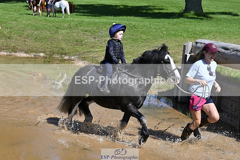 240728B-111544-01329 - Gemma's Group XC