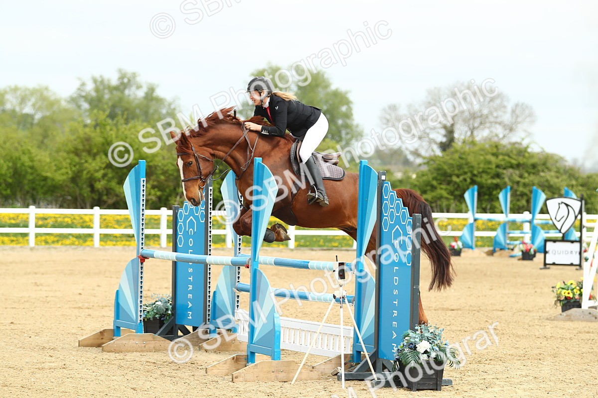 SBM_001134 - Class 4 - Senior Newcomers 1.10m