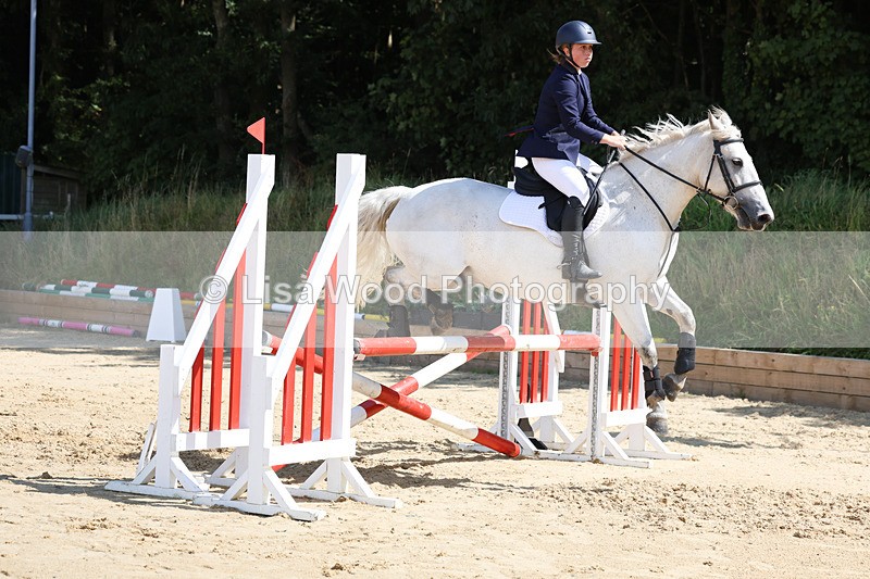 3E7A1624 - Class 10: 90cm open