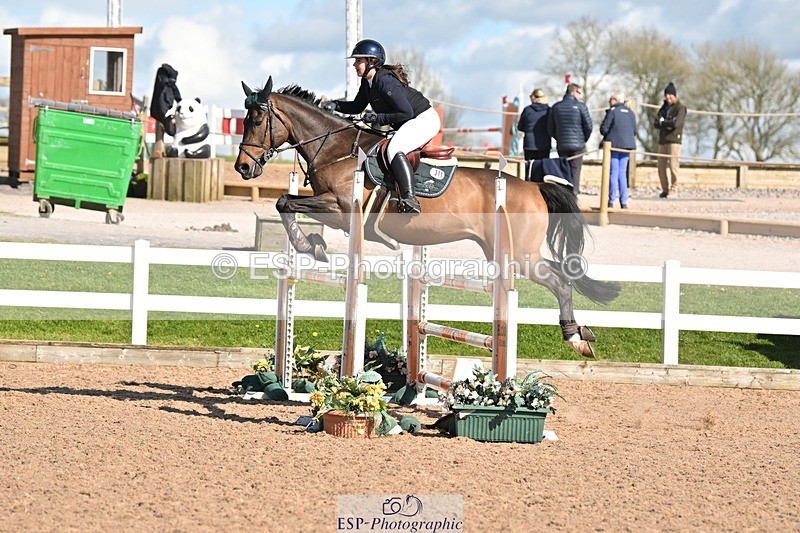 240419A-161138-08811 - Cls 14, 1 Star Bronze Tour 1.10m