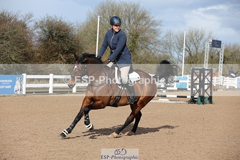 240223A-113701-00902 - Cls 4 Snr 1.05m Open