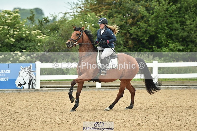 230611A-102452-04631 - Cls 32 85cm Amateur Qualifier