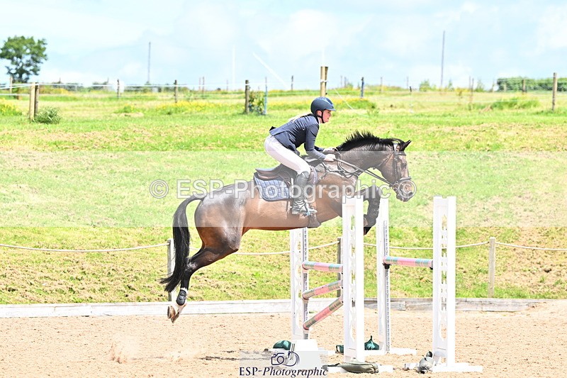 240608A-124600-02379 - Cls 4 Snr Newcomers and 1.10m Open