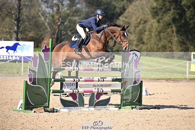 260321A-150336-01040 - 6 Foxhunter 1m 20 Open